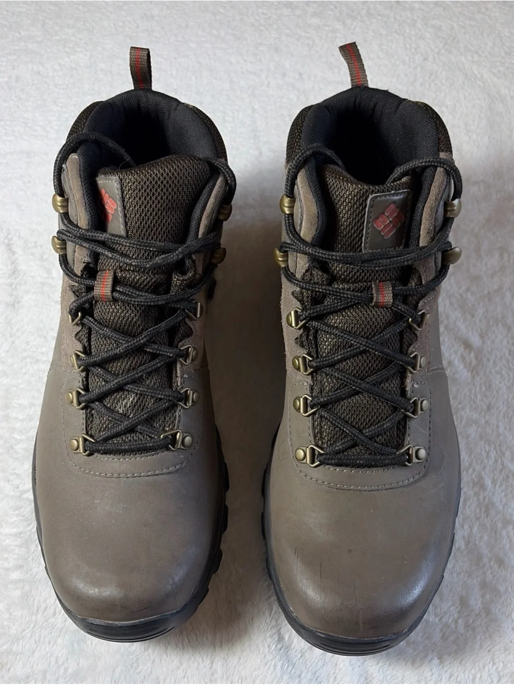 Columbia Men’s Hiking Boot Size 13 Newton Ridge Plus II Waterproof 1594732231